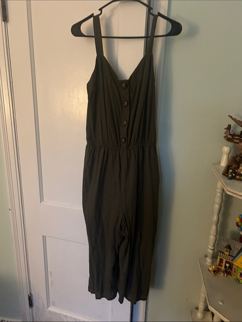 Universal Thread Olive Green Capri-Length Button-Front Jumpsuit